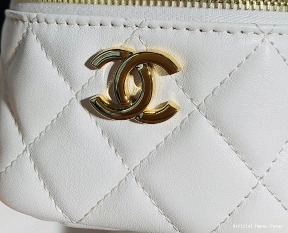 HyperPeter WITH HANDLE CHANEL CHANELUTCH 0812